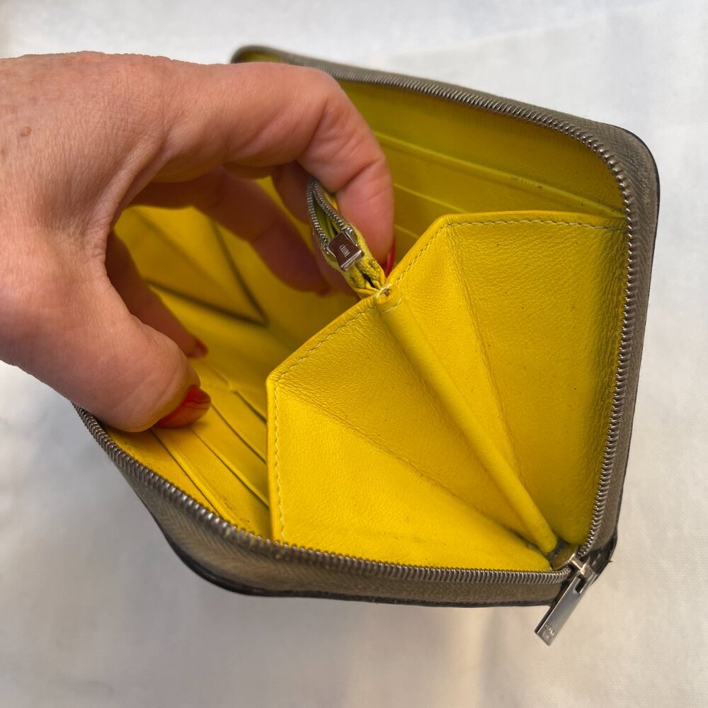 Celine zip around Continental wallet - Picture 13 of 13